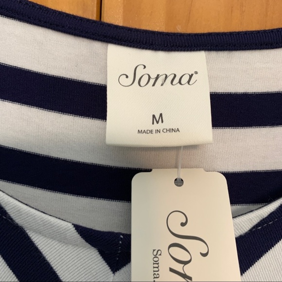 Soma Asymmetrical Twist Front Striped Tunic Top NWT Medium - Picture 5 of 8